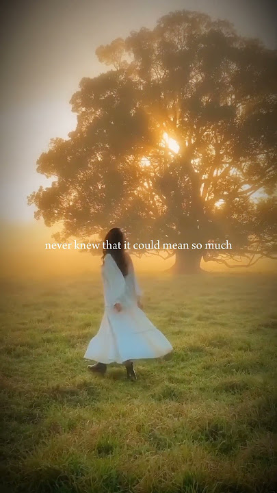 Love Me like You Do (Lyrics) Aesthetic WhatsApp status #trending #youtubeshorts #shorts