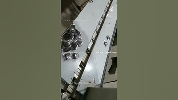 Automatic car auto spare part breaks horizontal flow bag packaging machine testing video