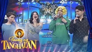Tawag ng Tanghalan: Vice Ganda receives a gift from Lieutenant Governor of Guam