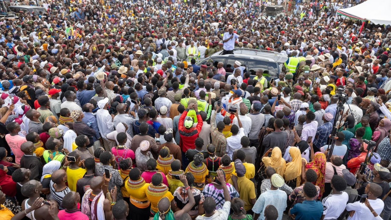 Modogashe 'Ndio barabara itoke Mandera, iende Modogashe...!' Ruto's mastery of ...