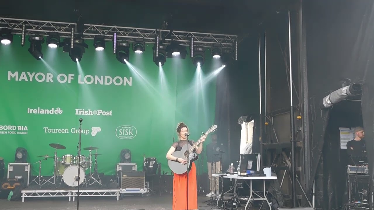 Laura Elizabeth hughes Performing Another Side Of Conversation @ The London St Patricks Day,17/03/24