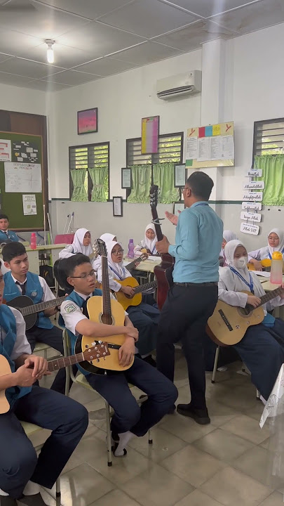 Not you - Alan Walker Cover Sir Tri Adinata Music Class SMP Al-Azhar Medan