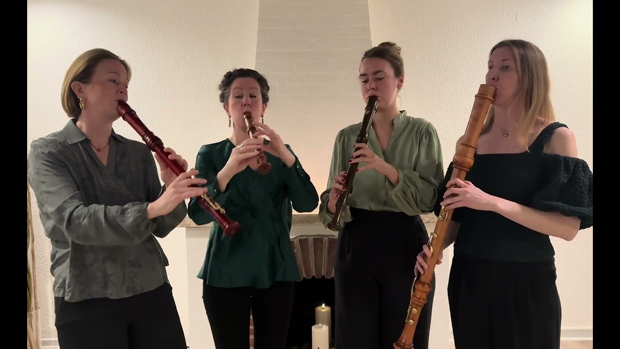 @WoodpeckersQuartet play Give me your hand 