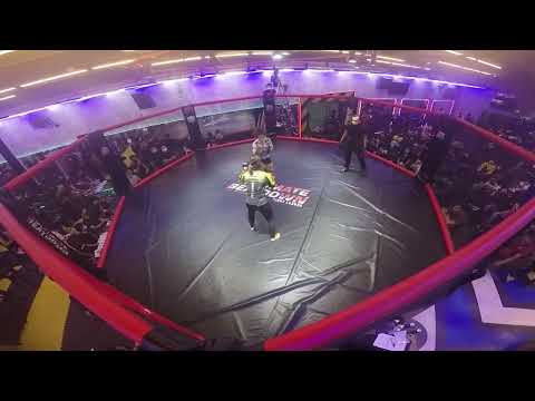Women MMA 56KG Claire Li Ji vs Amy Mat