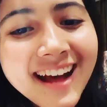Bulan ucapin selamat tidur
