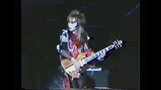 20才の時のHIDE (XJAPAN) 1985　横須賀サーベルタイガー