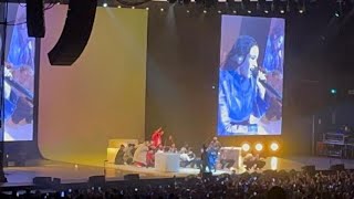 @rosalia Concierto Toronto 2022 & Clip of a Proposal Video to La noche de anoche x @BadBunnyPR