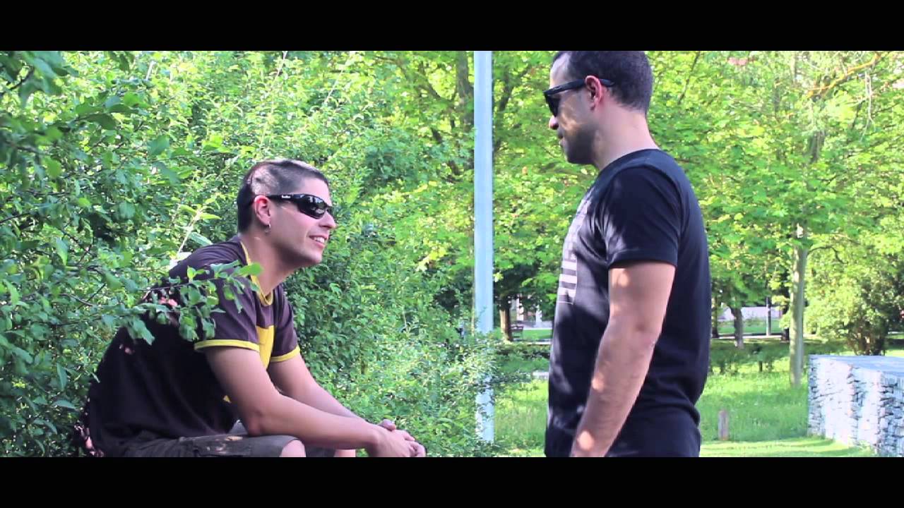 Videoclip Tu Abuela(versión anterior) de El Ultimo txikitero