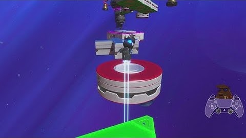 "The Golden Bot" Trophy Unlocked as Bloodborne Bot (Bonus Level for 100%) {ASTRO BOT - PS5 Clip}