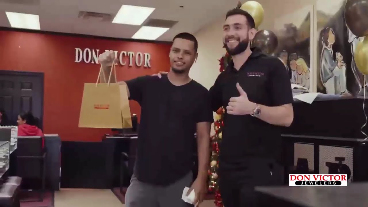 Christmas shopping made fun & Easy