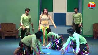 Gidday Vich Naal Naal Qismat Baig Hot Mujra Dance