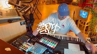 Cerky - Hourglass Feat. Lady Eclectic Live Edit