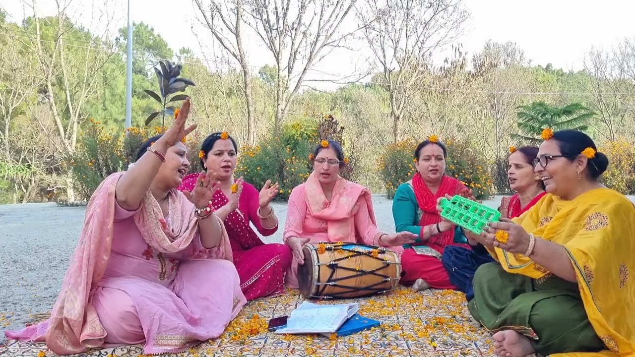 ‌होली 🌈 होली खेले चारों भैया सरयू के तट पर यमुना के तट पर पवन चले पुरवइया 🌈🌹🙏🏻