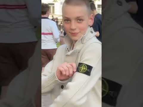 Школьник в stone island за 10 тысяч!? #shorts #stoneisland #луки