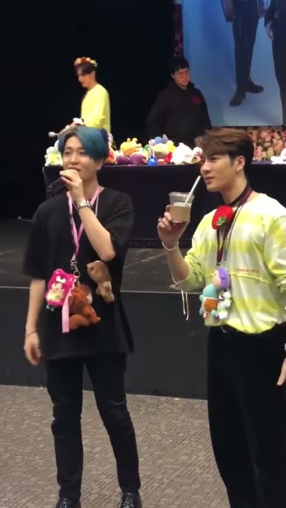 GOT7 YOUNGJAE & JACKSON FELT BETRAYED WHEN HIS NOONA FANS GET MARRIED? (100601 MINI FANMEETING)