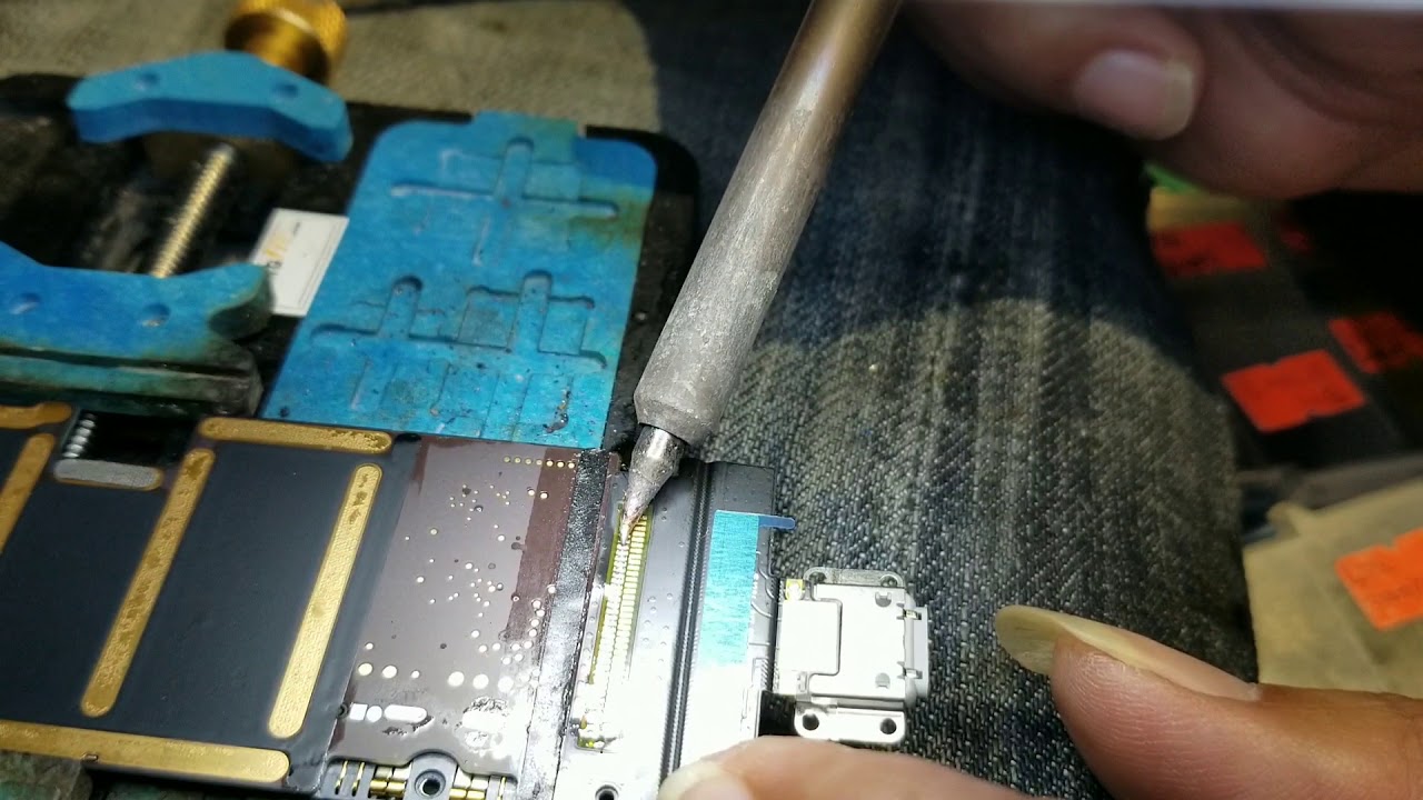 iPad pro 10.5 a1709 charging port repair replacement - YouTube