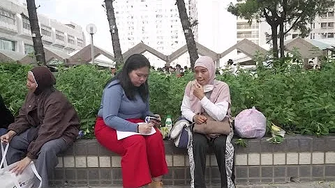 Domestic helper grateful to escape Hong Kong fire | REUTERS