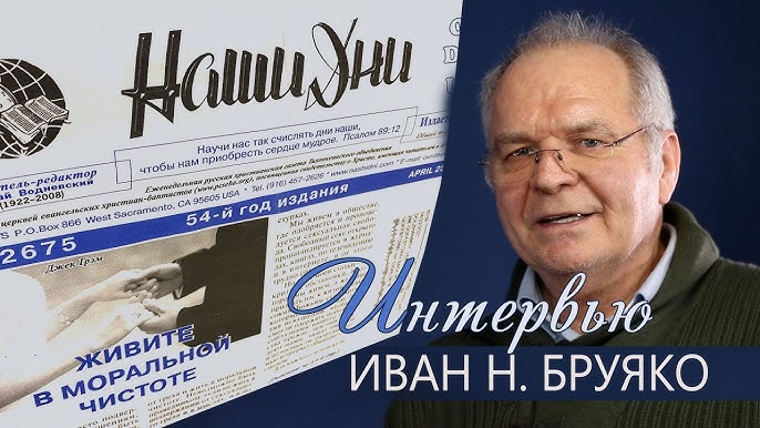 Аққұбалар 3 қаралар комикстері Ол кискадан ішеді, ол оны жалайды.