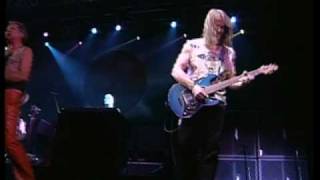 Vignette de la vidéo "Deep Purple-Sometimes I Feel Like Screaming (live) (Steve Morse)"