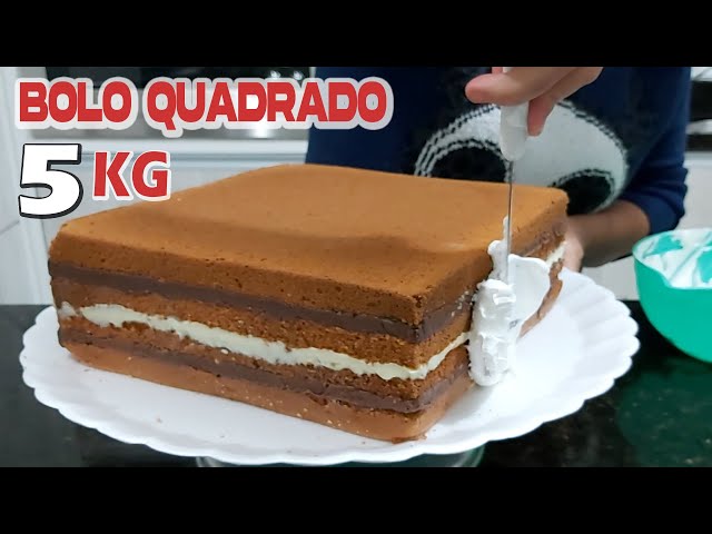 BOLO QUADRADO DE 5 KILOS 25 X 25 /TRABALHO COM O BICO 113 E 4 B / PARIS  CAKE DESIGNER 