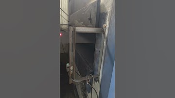 KJT square photoelectric sensors are used in practical applications in machinery~