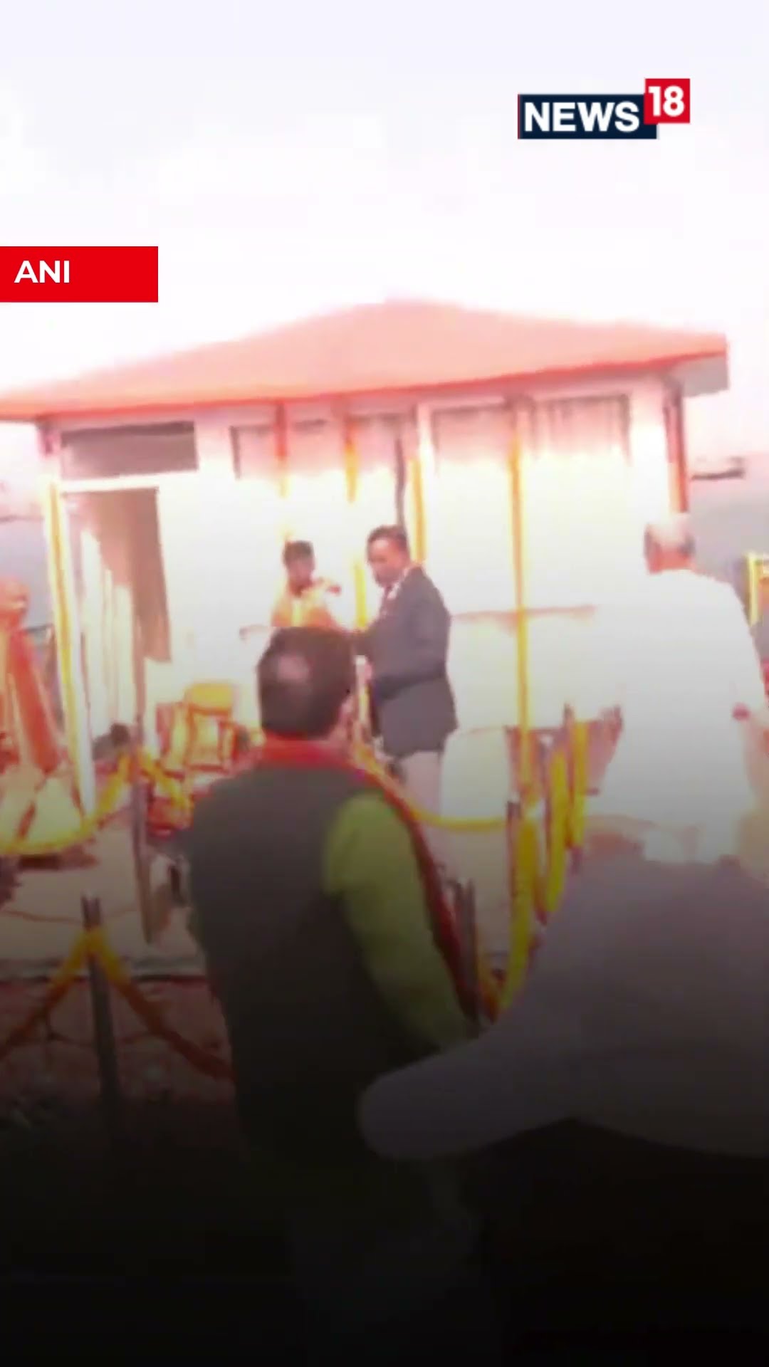 CM Yogi Adityanath With His Cabinet Ministers Take A Holy Dip In Triveni Sangam | N18K