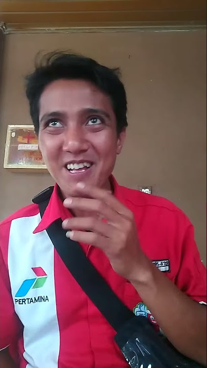 Freestyle lempar rokok ke mulut