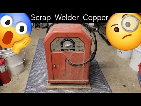 Scrapping a Welder with a 90 lbs Transformer Inside !