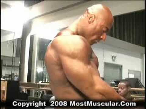 2008 IFBB Tampa Bay Pro Bodybuilding clip 05 promise rings