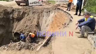 На пошкодженій ділянці водопроводу у Миколаєві закінчуються ремонтні роботи
