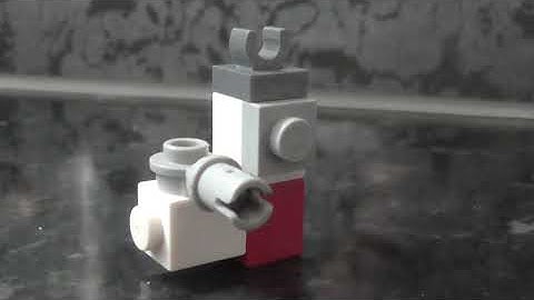 lego Transformers: custom micro G1 Ratchet that my brother made