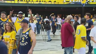 Pacers fans celebrate after team evens playoff series with Knicks 2-2