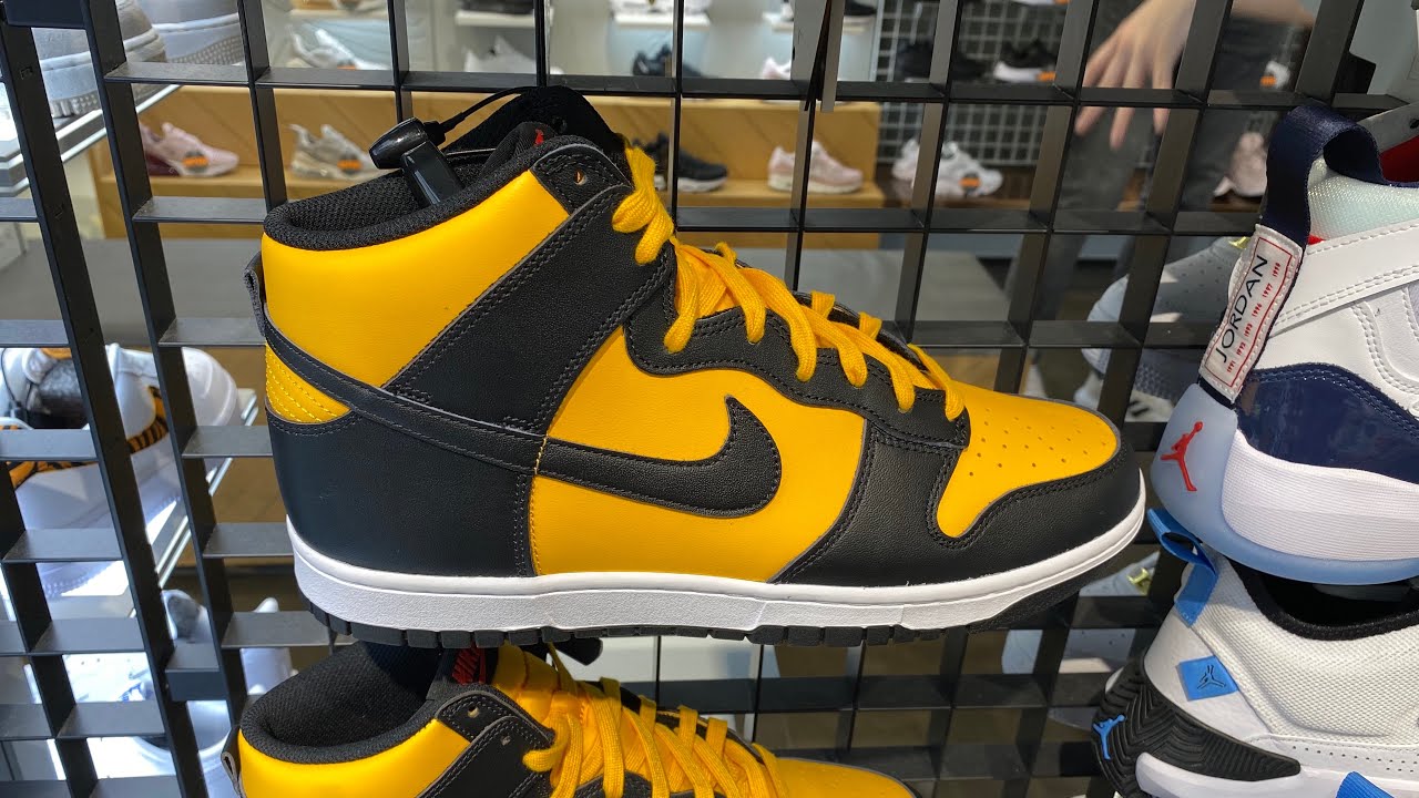 Nike Dunk High “Bruce Lee” - Style Code: DD1399-700 - YouTube