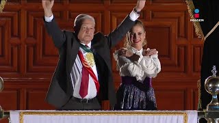 El presidente López Obrador y su esposa se despiden de miles de personas | Grito de Independencia