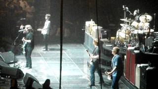 Foo Fighters -Young Man Blues (The Who cover) Montreal August 10 2011