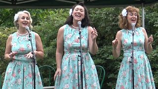 Three Penny Piece singing at Borde Hill 2021 clip 3