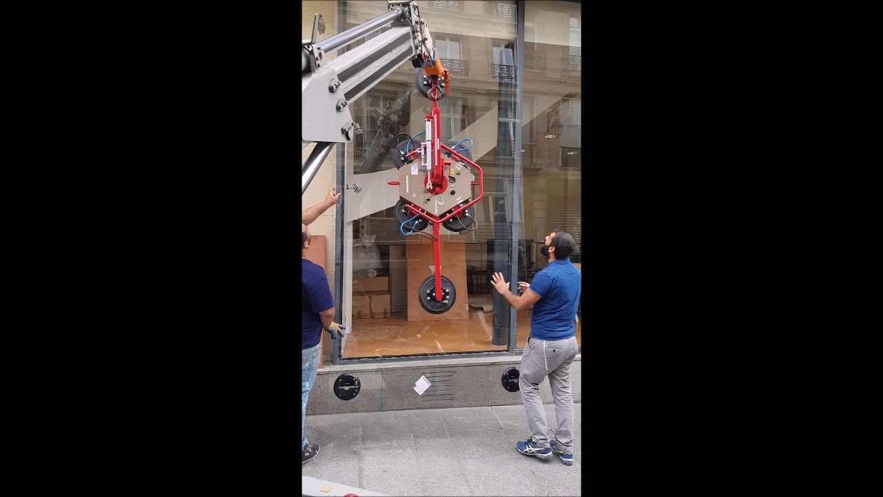 Vitrier Paris : remplacement vitrine