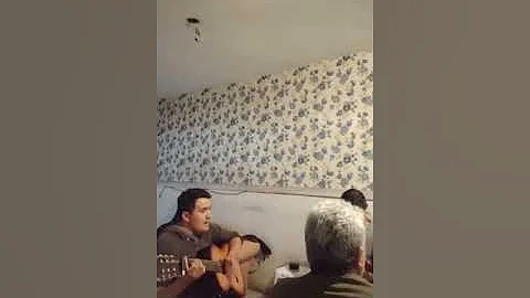 guitarreada con Hugo Tula .popi Tvez.luciano Coria...