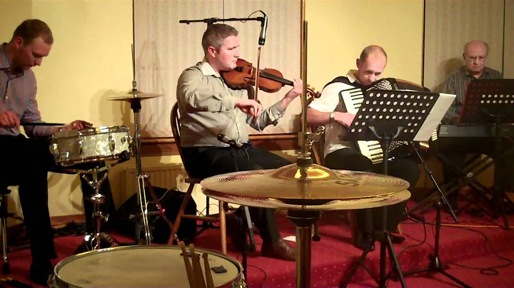Gary Sutherland Ceilidh Band at Arbroath Accordion...