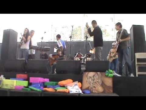 Grupo Musical Corazonista Medelln - De Msica Liger...