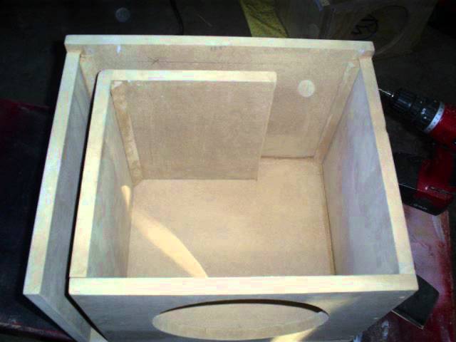 alpine type r 10 box