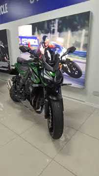 For Sale $7,199: USED 2015 Kawasaki Z1000 Near New Condition - YouTube