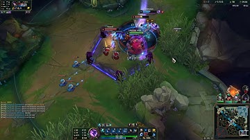 thresh hook in between minions
