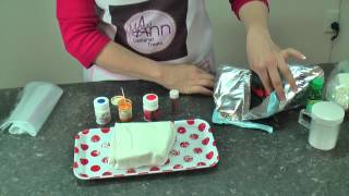 Mixing Colors using Fondant (Pettinice)