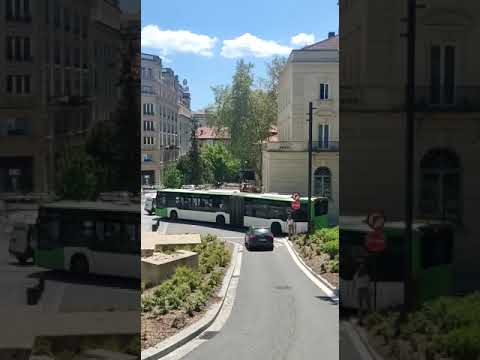 Un autobús de TUVISA vuelve a quedar atascado