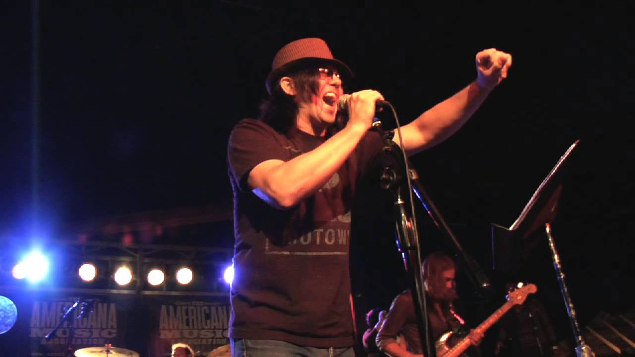 13 I Just Want To See His Face