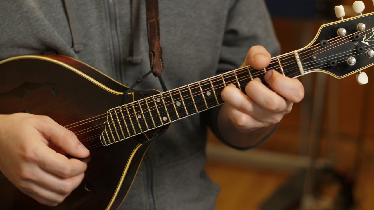 Shove That Pigs Foot A Little Closer To The Fire (Simple To Complex): Mandolin Lesson