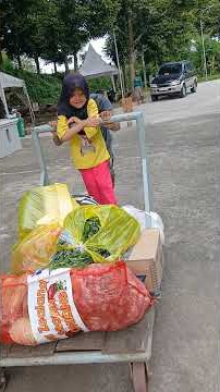 seorang # #tocaboca #ayah mengajak liburan #anaknya sambil #bekerja