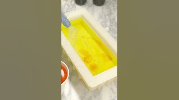 Making Ombre Soap #shorts #soapmaking