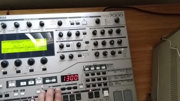 Dance Pattern on the Yamaha RS7000 Groovebox - Love the Snare Rolls!